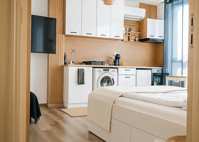 Skyline Sunset شقة ستارا زاغورا